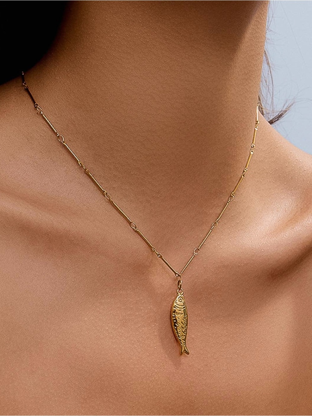 18K Gold Fish Pendant Necklace